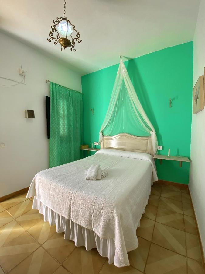 Pension Cristina El Rocío Exterior foto