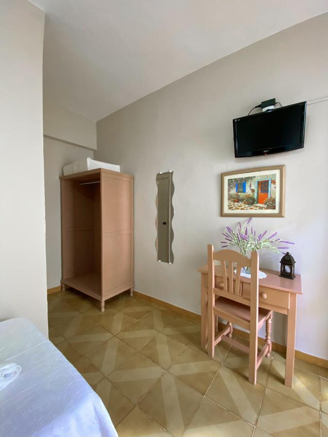 Pension Cristina El Rocío Exterior foto