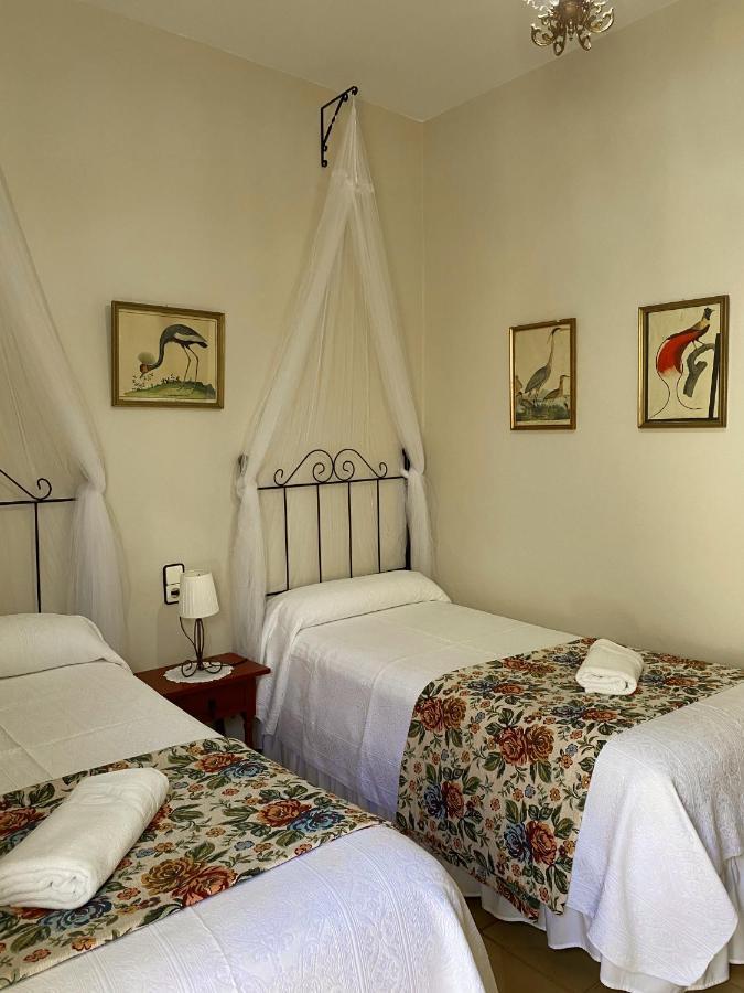 Pension Cristina El Rocío Exterior foto